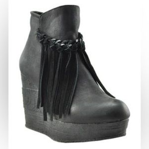 Sbicca black fringe booties